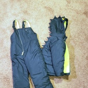 Carter's Dragon Snow Suit sz 6